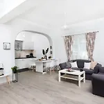 Alexia's Levanta Lejlighed Kato Korakiana